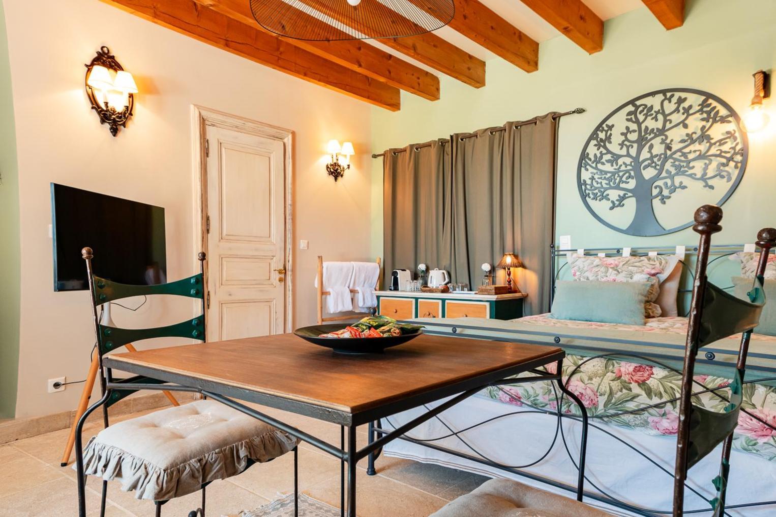 Chateau Talaud Loriol-du-Comtat Δωμάτιο φωτογραφία