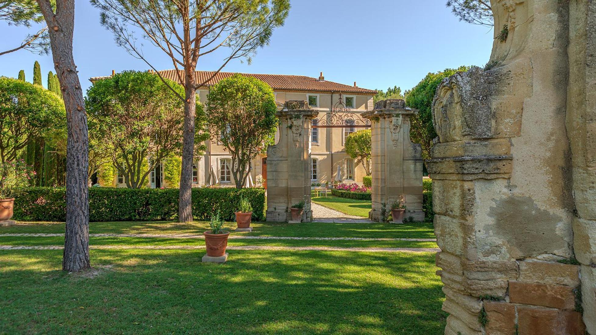 Chateau Talaud Loriol-du-Comtat Εξωτερικό φωτογραφία
